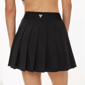 TNAMove pleated skirt